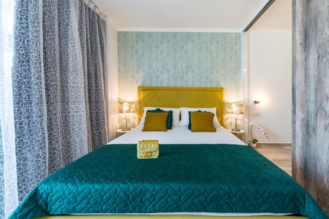 Royal Luxuria Modern Studio Ragusa Esterno foto